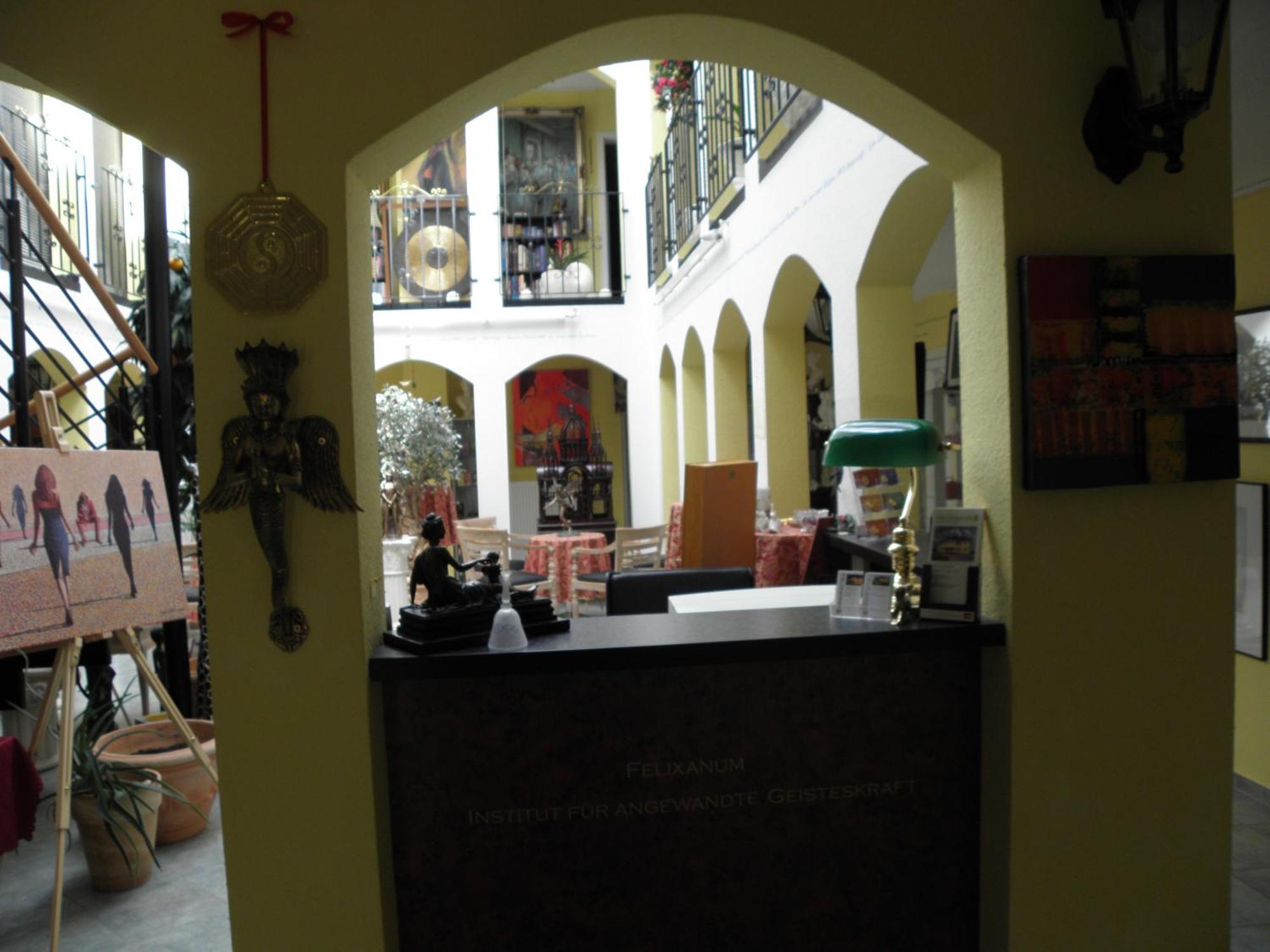 Felixanum Hotel & Galerie Isernhagen Eksteriør billede
