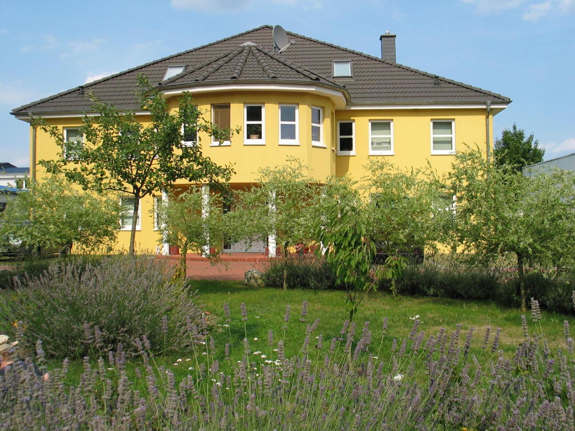 Felixanum Hotel & Galerie Isernhagen Eksteriør billede